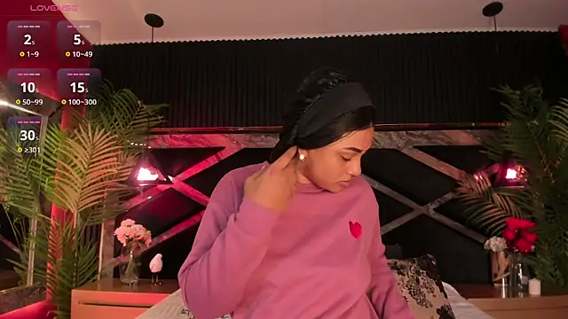 Aluna sweet online show from 12/18/25, 08:12