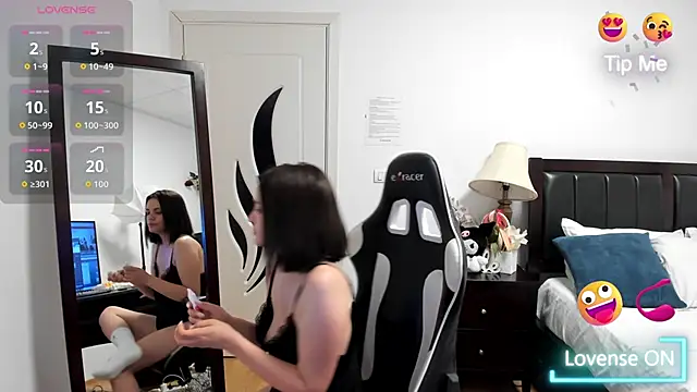 LexyFox2 online show from 06/17/26, 04:45