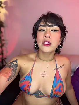 ZahaRoseee online show from 03/22/26, 01:42