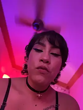 ZahaRoseee online show from 03/04/26, 01:46