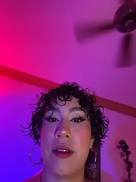 ZahaRoseee online show from 06/01/26, 03:40