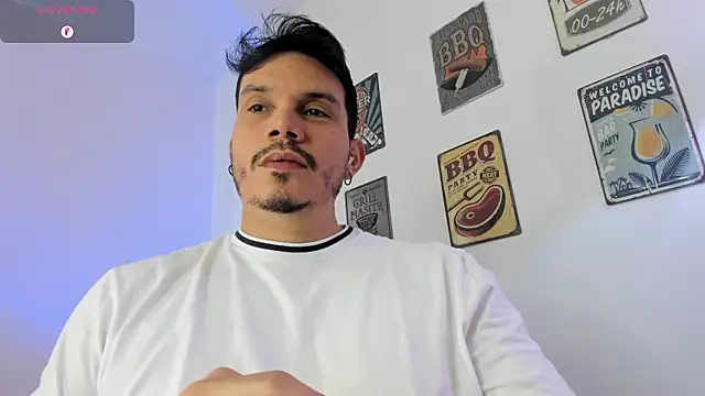 Snapshot of alejandro_stark chatting on 02/22/26, 03:24 alejandro stark online show from 02/22/26, 03:24