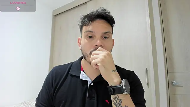 Snapshot of alejandro_stark chatting on 02/16/25, 11:59 alejandro stark online show from 02/16/25, 11:59