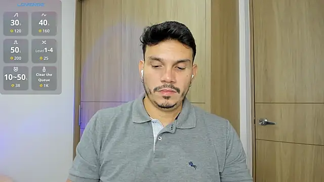 Snapshot of alejandro_stark chatting on 10/01/25, 11:08 alejandro stark online show from 10/01/25, 11:08