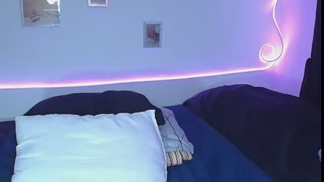 Snapshot of hadediazz chatting on 03/22/25, 08:59 hadediazz online show from 03/22/25, 08:59