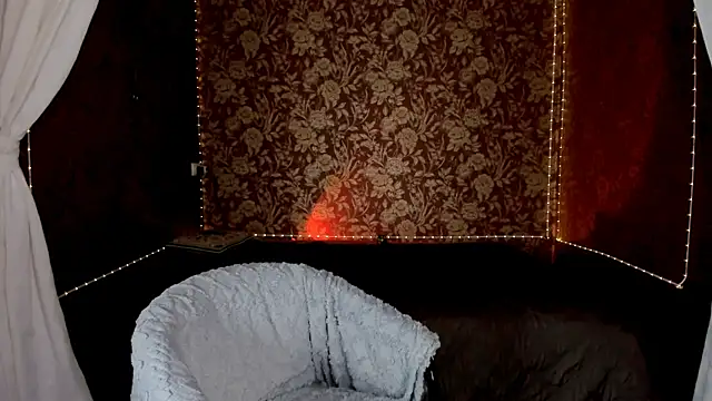 mia x love online show from 03/20/26, 10:16