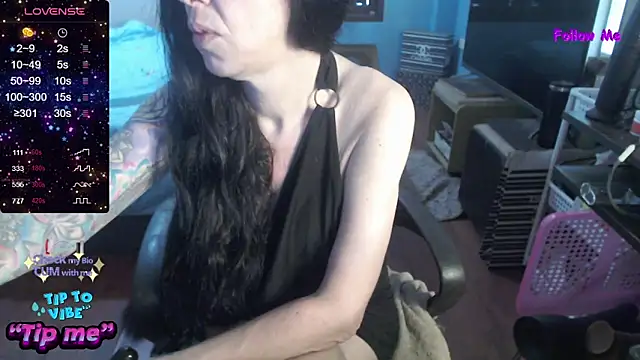 Snapshot of VenusX chatting on 06/10/26, 04:57 VenusX online show from 06/10/26, 04:57