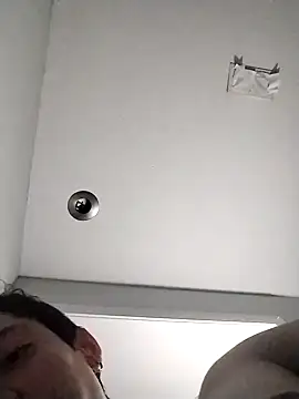 LiverandBrat77 online show from 02/08/25, 03:52