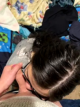 LiverandBrat77 online show from 11/12/25, 04:55