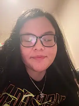 LiverandBrat77 online show from 04/13/26, 01:20