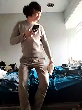 LiverandBrat77 online show from 01/04/25, 09:41