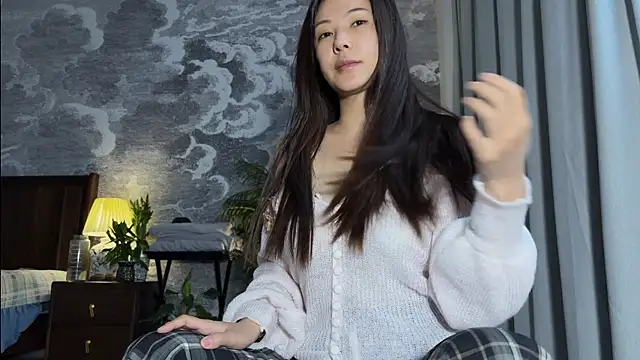 grandeeney online show from 06/12/26, 08:56