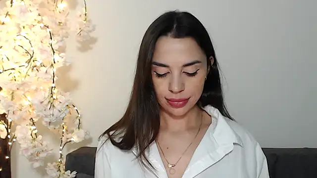 Mika Gold online show from 10/30/25, 04:37