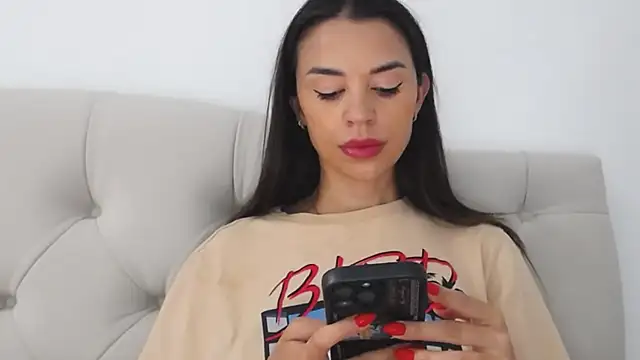 Mika Gold online show from 09/12/25, 09:42