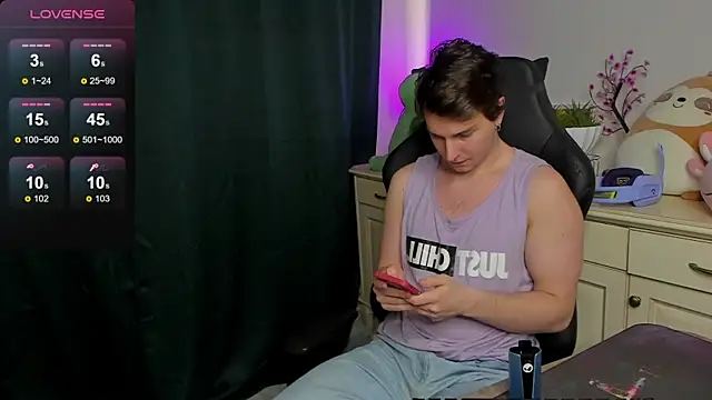 Vincent Strong online show from 09/27/25, 12:11