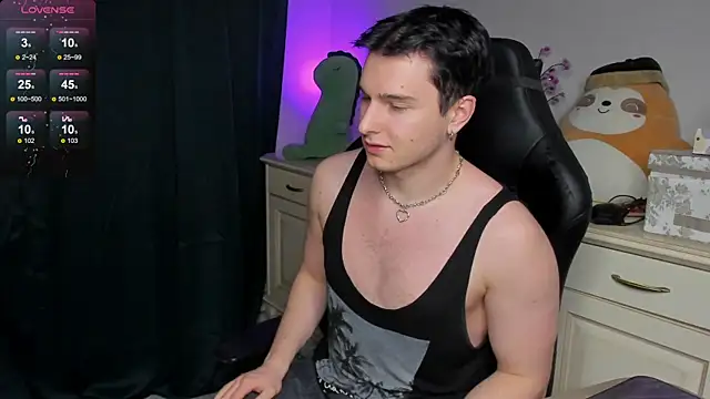 Vincent Strong online show from 12/21/25, 01:46