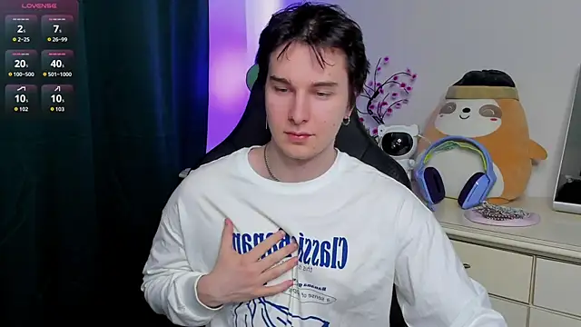 Vincent Strong online show from 03/20/26, 01:34