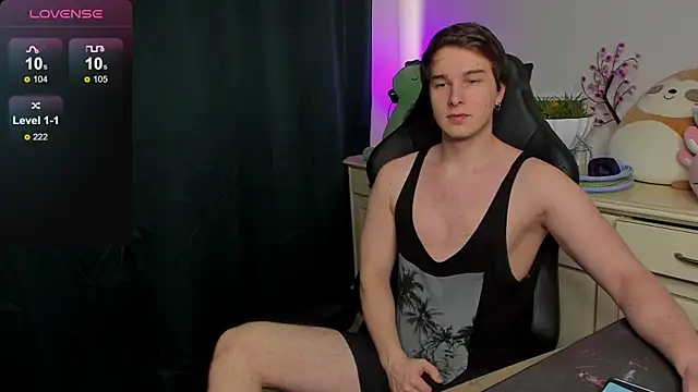 Vincent Strong online show from 09/28/25, 12:12