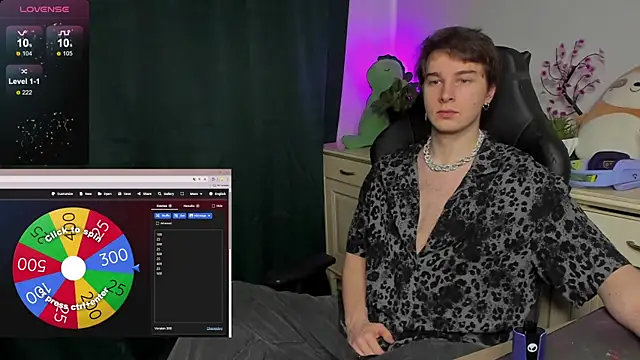 Vincent Strong online show from 10/19/25, 09:45