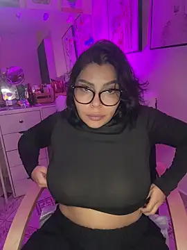 GigiiStone online show from 02/18/26, 09:22