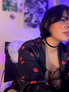 Snapshot of GigiiStone chatting on 09/30/25, 10:27 GigiiStone online show from 09/30/25, 10:27