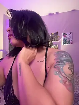 GigiiStone online show from 03/28/26, 04:13