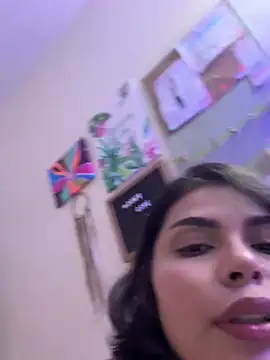 Snapshot of GigiiStone chatting on 03/11/25, 09:37 GigiiStone online show from 03/11/25, 09:37