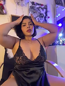 GigiiStone online show from 12/19/25, 09:28