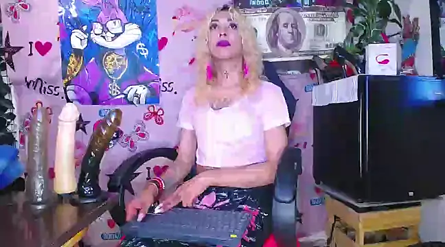 flaquita corall online show from 03/13/25, 01:43