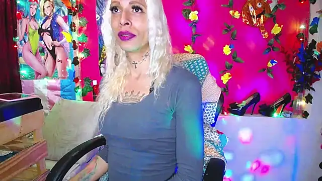 flaquita corall online show from 12/03/25, 01:39