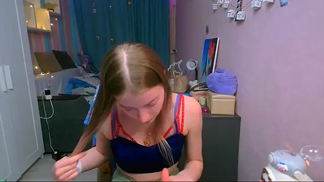   Aphrodita  wow   online show from 02/19/25, 04:00