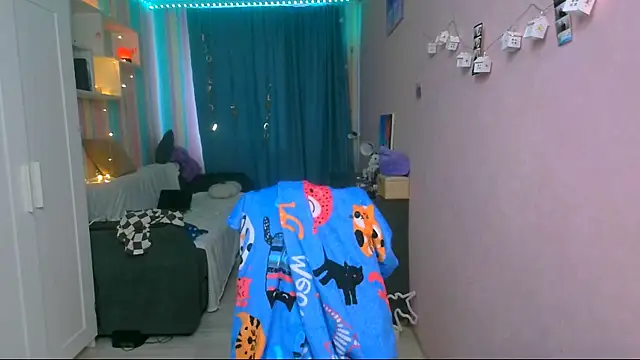   Aphrodita  wow   online show from 02/26/25, 11:43