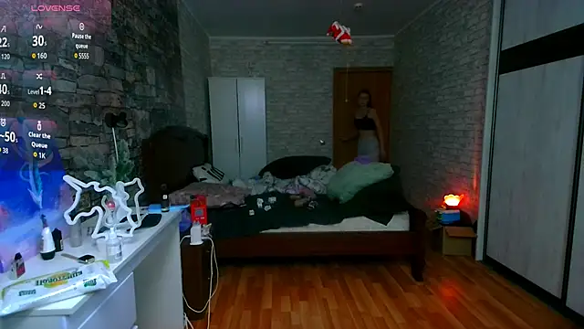 Snapshot of __Aphrodita__wow__ chatting on 12/23/25, 10:58 Aphrodita wow online show from 12/23/25, 10:58