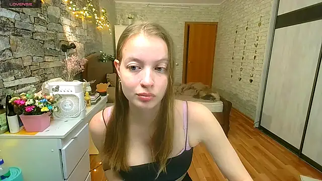   Aphrodita  wow   online show from 05/10/26, 02:19