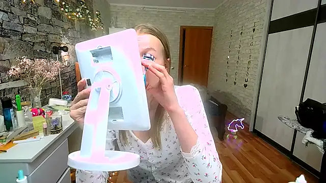   Aphrodita  wow   online show from 04/10/26, 02:57