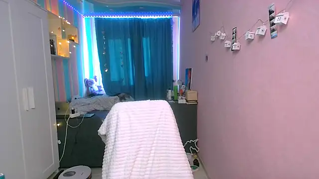   Aphrodita  wow   online show from 03/20/25, 11:27