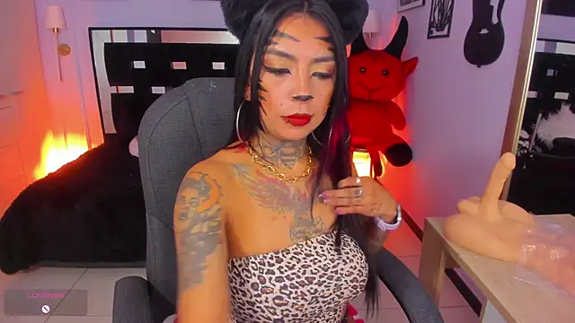 Kadarah online show from 10/22/25, 02:38