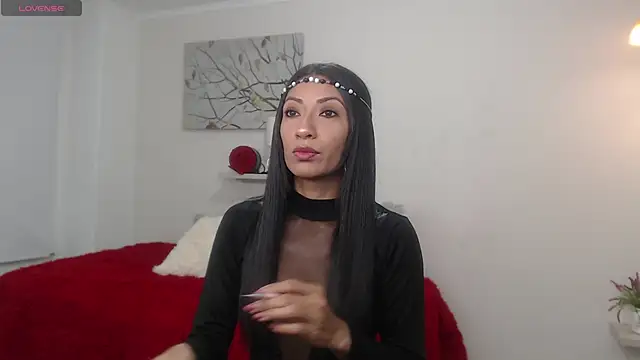 sofia perez    online show from 06/01/26, 07:35