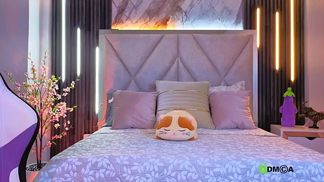 Happy tits online show from 11/19/25, 11:10