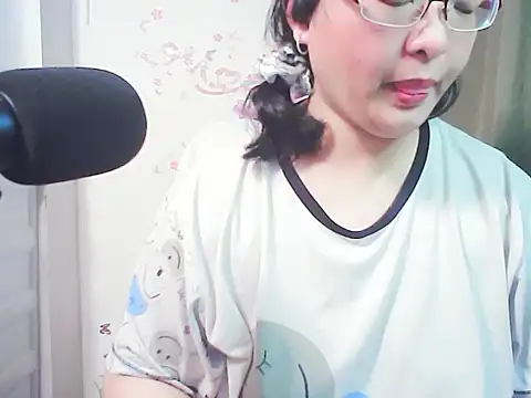 xiaorou-z online show from 02/25/26, 04:18