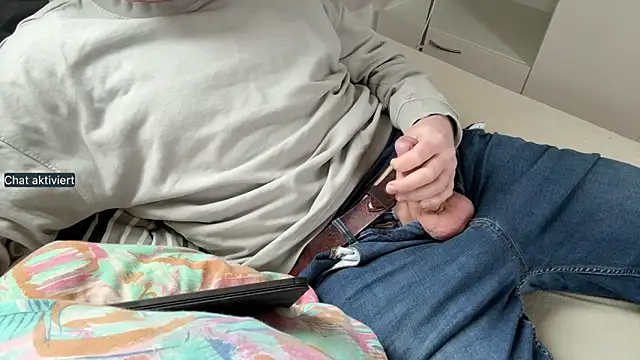 an0nym0us us3r online show from 03/13/26, 01:05