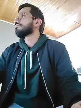 Snapshot of Andres_ramsey chatting on 10/30/25, 07:00 Andres ramsey online show from 10/30/25, 07:00