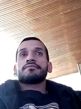 Snapshot of Andres_ramsey chatting on 12/17/24, 02:44 Andres ramsey online show from 12/17/24, 02:44