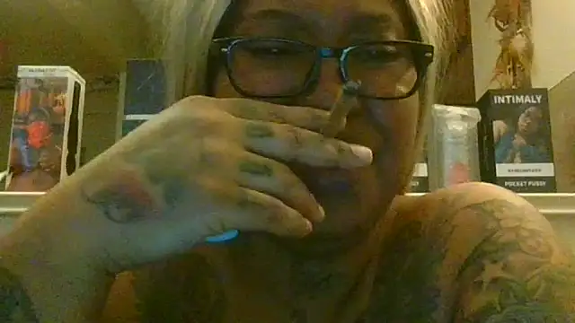 Snapshot of ShaBrimDaPornstar chatting on 12/22/25, 08:42 ShaBrimDaPornstar online show from 12/22/25, 08:42