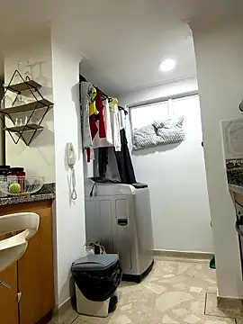 Snapshot of zafiro_mo0n chatting on 01/07/26, 10:59 zafiro mo0n online show from 01/07/26, 10:59