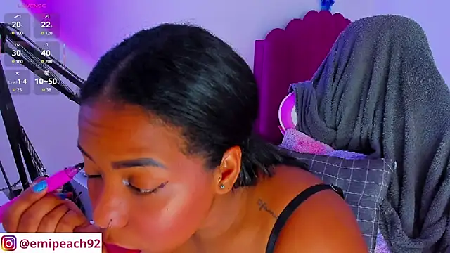 samanthaabloom online show from 10/30/25, 12:20