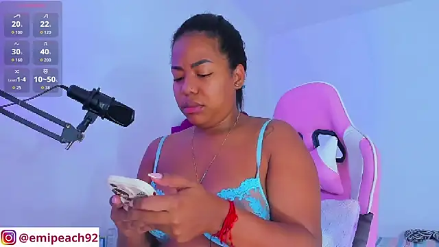 samanthaabloom online show from 10/06/25, 11:00