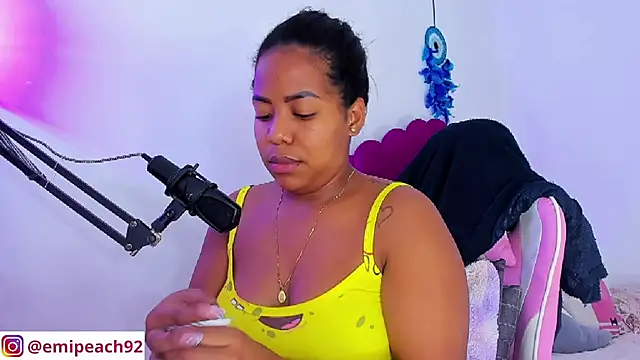 samanthaabloom online show from 09/24/25, 11:32