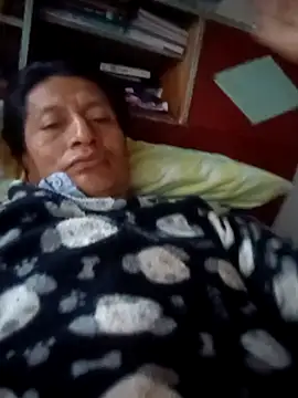 Snapshot of manuel1976 chatting on 07/11/26, 11:43 manuel1976 online show from 07/11/26, 11:43