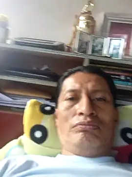 Snapshot of manuel1976 chatting on 05/31/26, 09:15 manuel1976 online show from 05/31/26, 09:15
